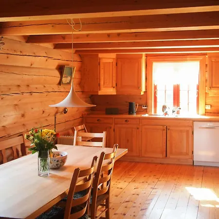 With Wooden Interior By Tinnsjoen 別荘 *